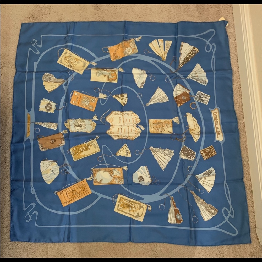 Hermès scarf